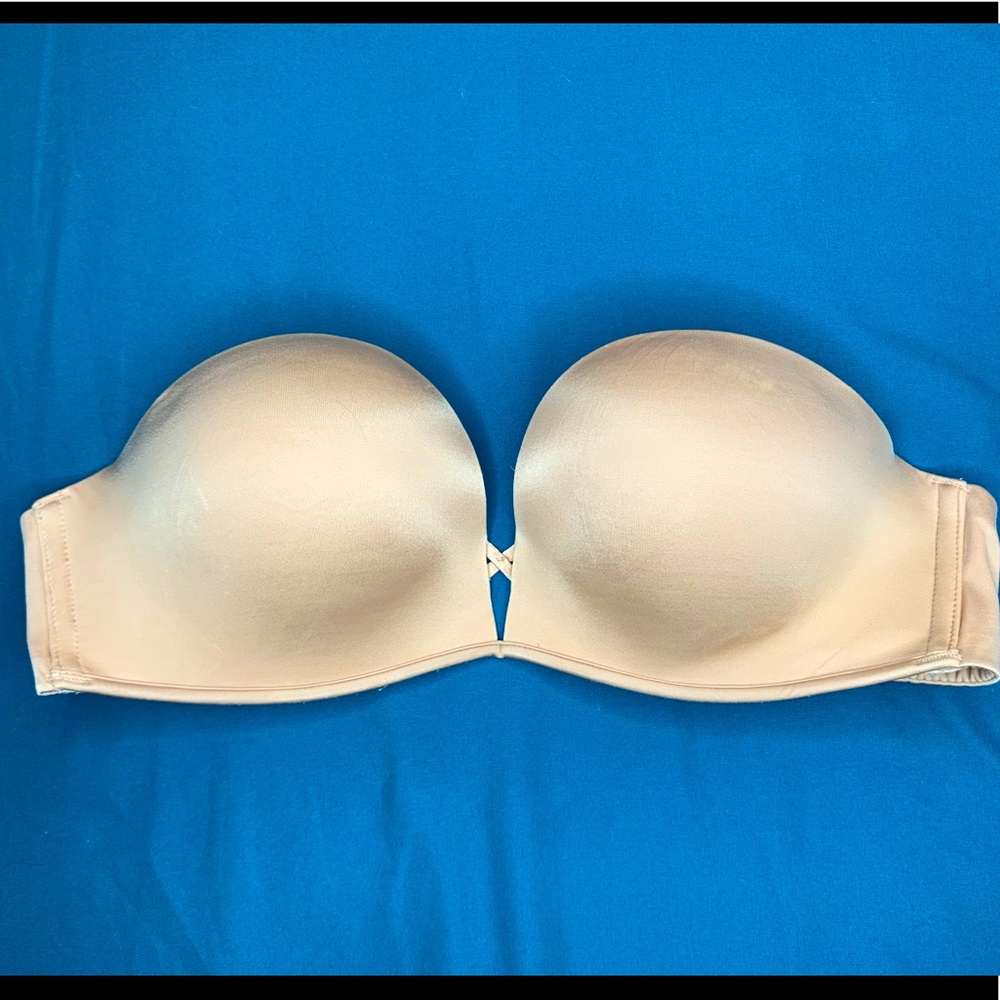 Strapless Bra w/ Multi-way Straps